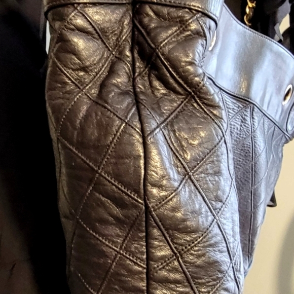 Vintage CHANEL Quilted Black Lambskin Leather Tote Bag - Picture 9 of 12